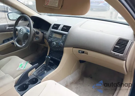 2003 Honda Accord 2.4 Lx z USA, uszkodzony, nr VIN 1HGCM56353A147141